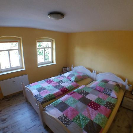 FeWo Dorn EG Haus Sandsteinliebe Sebnitz Exterior foto